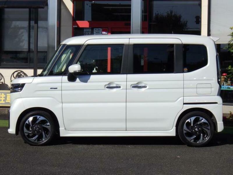 SPACIA CUSTOM
