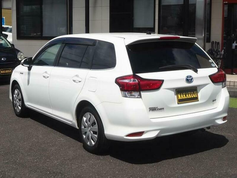 COROLLA FIELDER