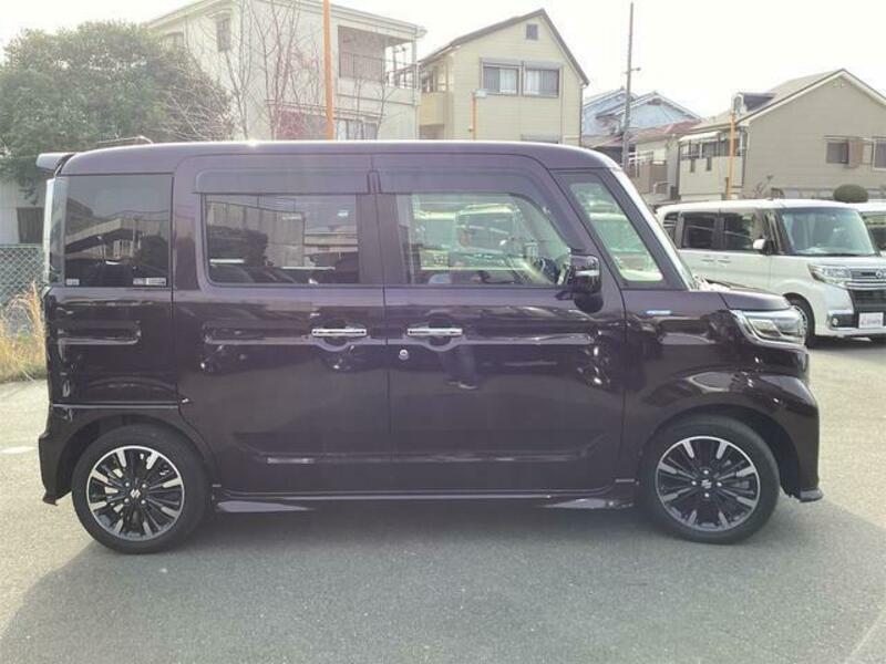 SPACIA CUSTOM