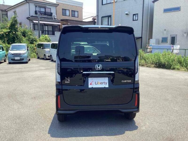 N BOX CUSTOM