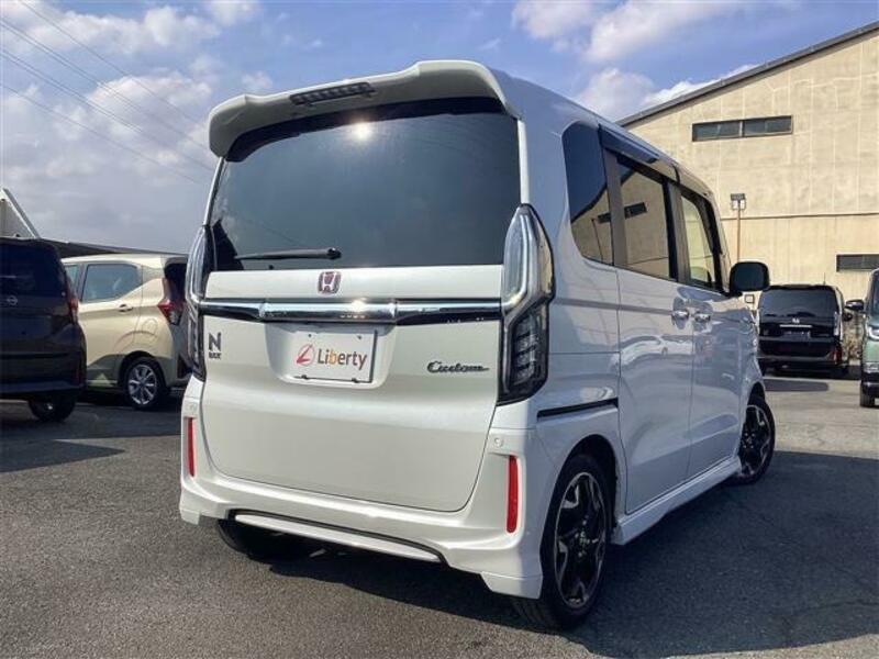 N BOX CUSTOM