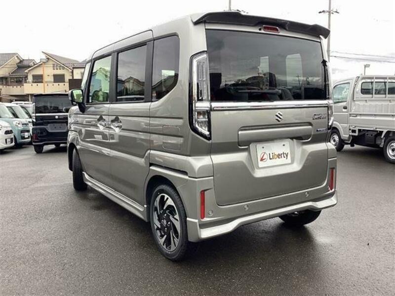 SPACIA CUSTOM