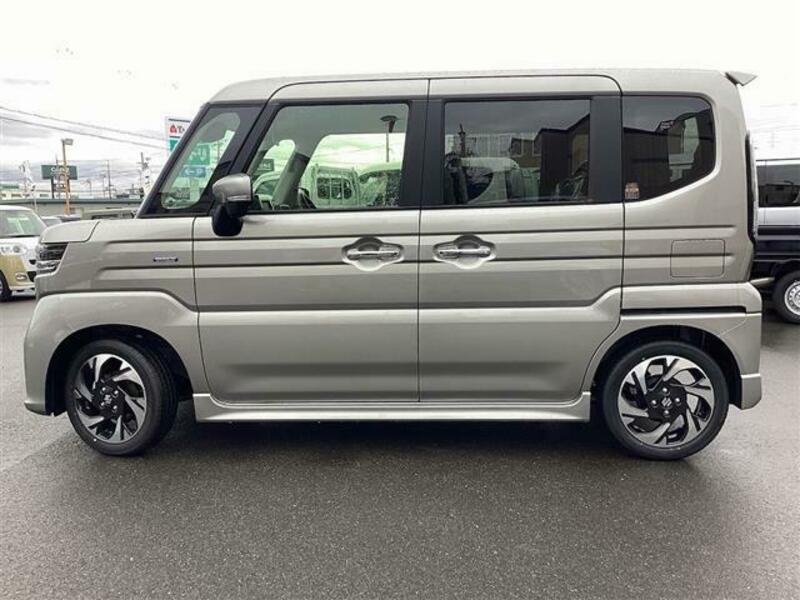 SPACIA CUSTOM