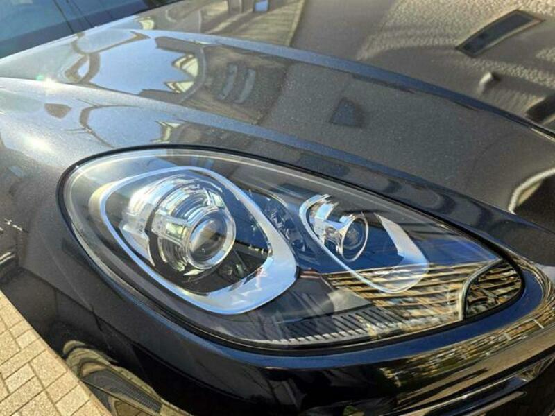 MACAN