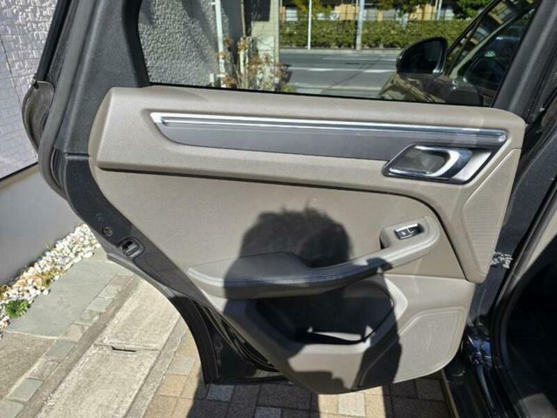 MACAN