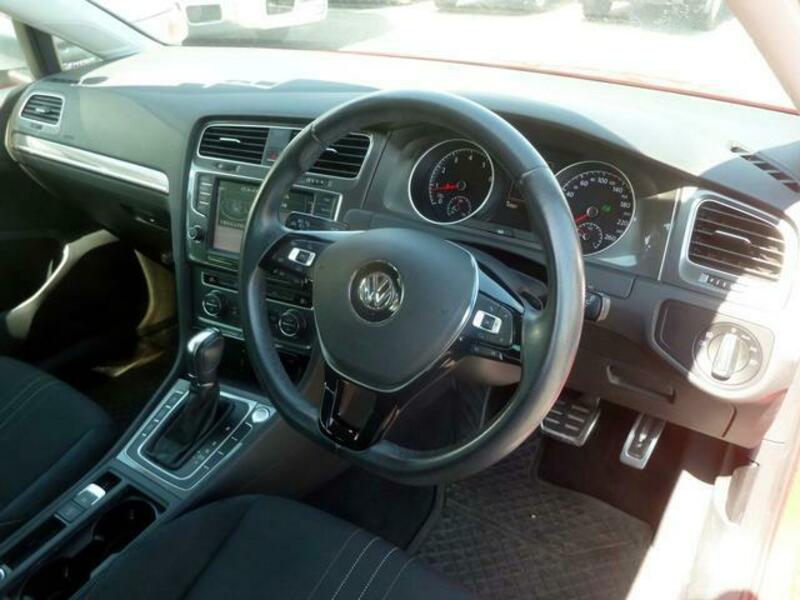 GOLF ALLTRACK