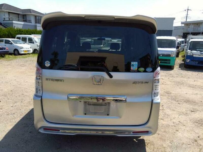 STEPWAGON SPADA