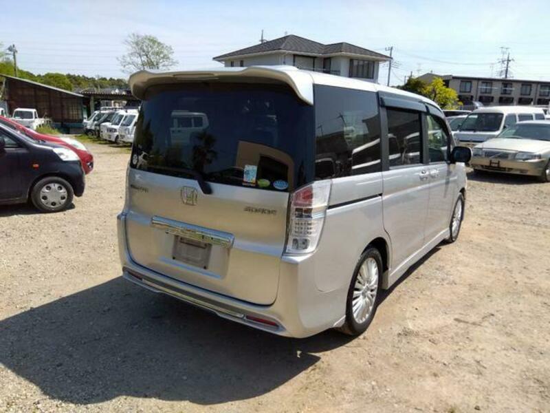 STEPWAGON SPADA