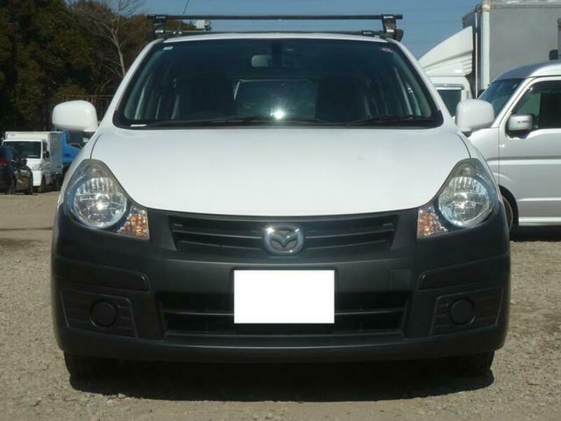 FAMILIA VAN