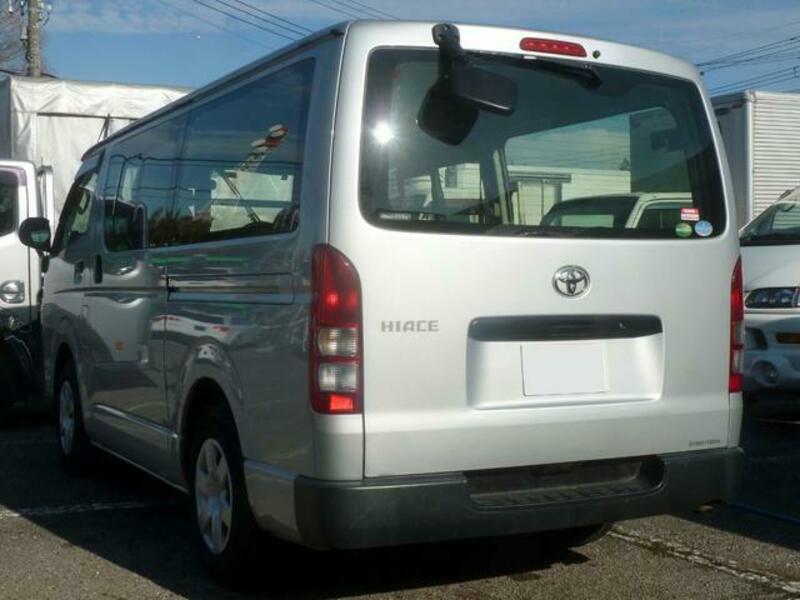 HIACE VAN