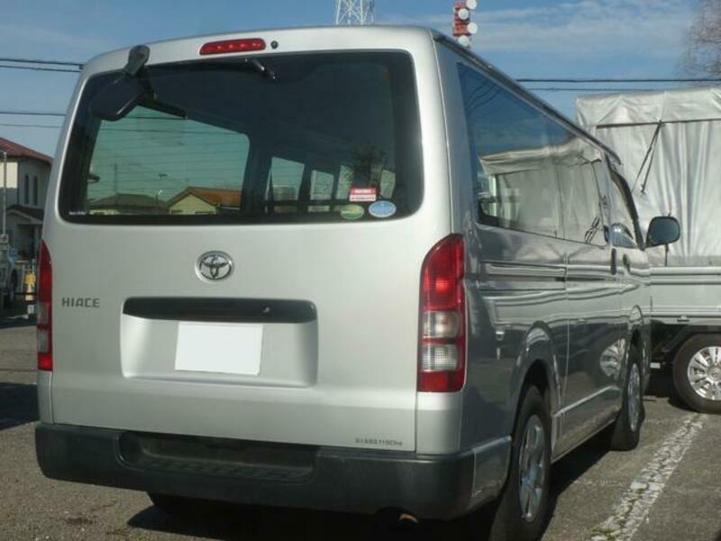 HIACE VAN
