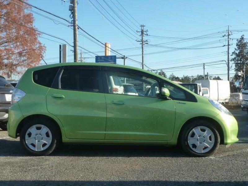 FIT HYBRID