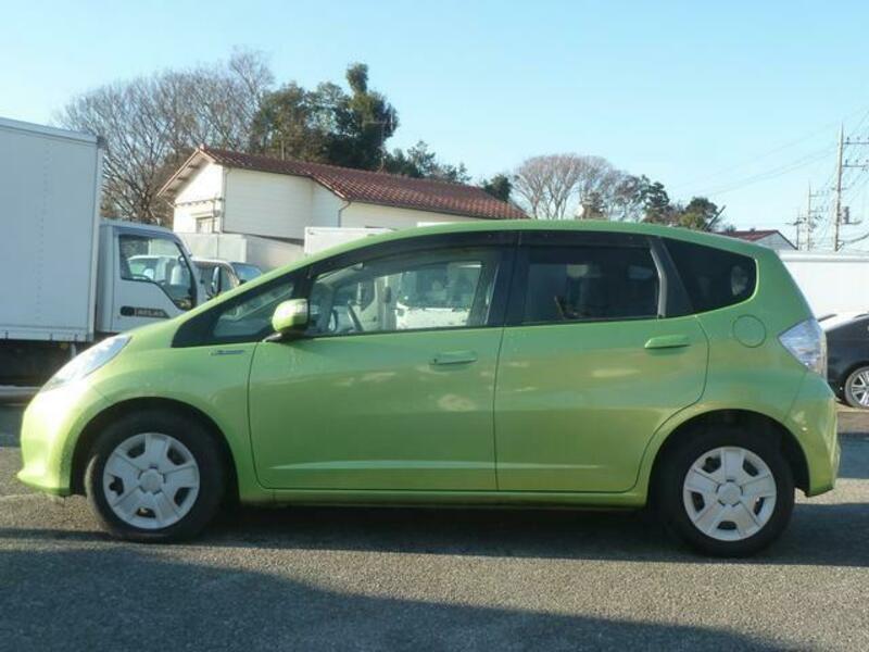 FIT HYBRID