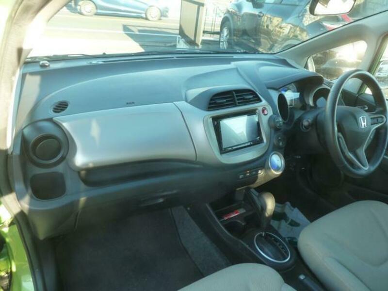 FIT HYBRID