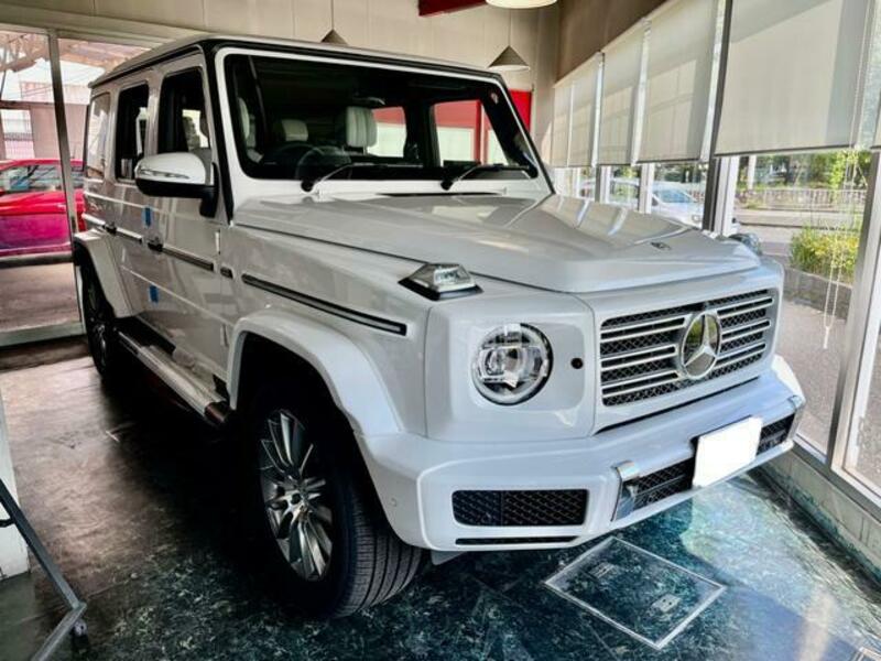 MERCEDES-BENZ G-CLASS