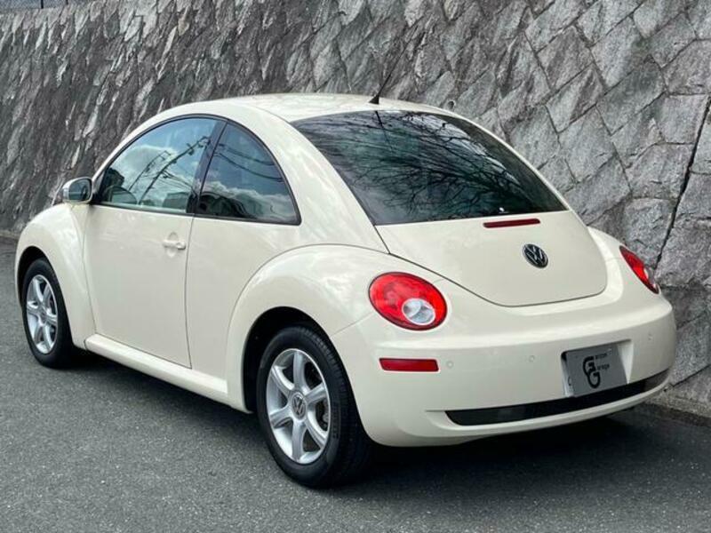 NEW BEETLE
