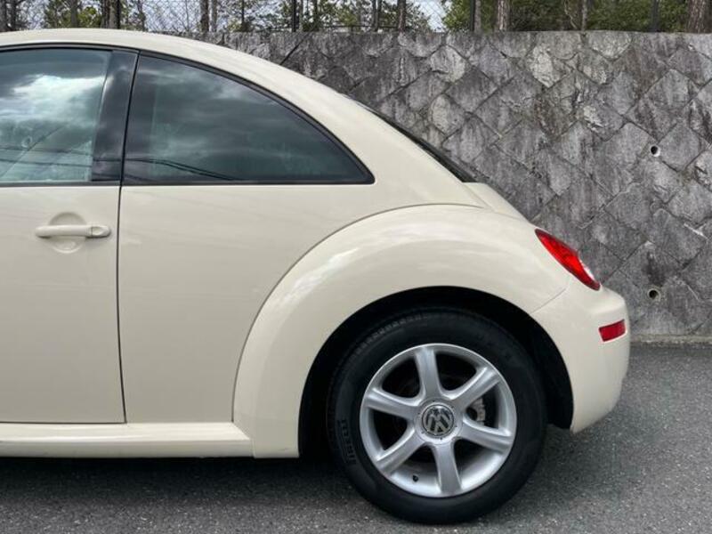 NEW BEETLE