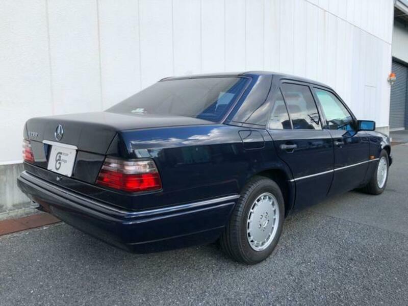E-CLASS