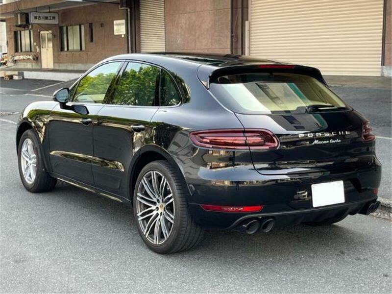 MACAN
