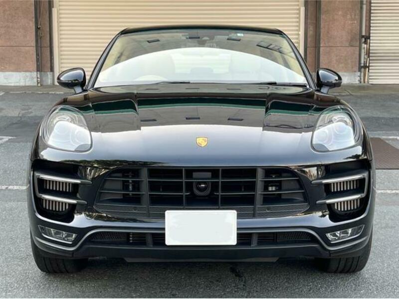 MACAN