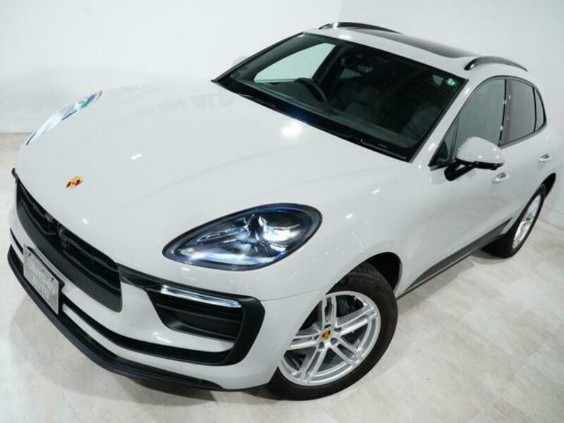 MACAN