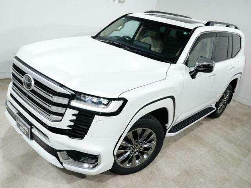 LAND CRUISER