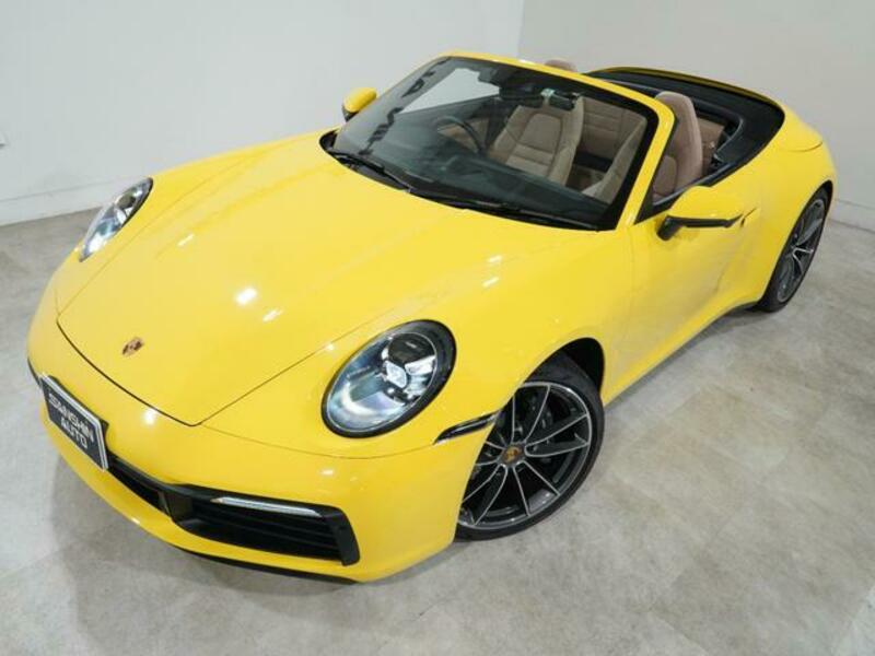 911