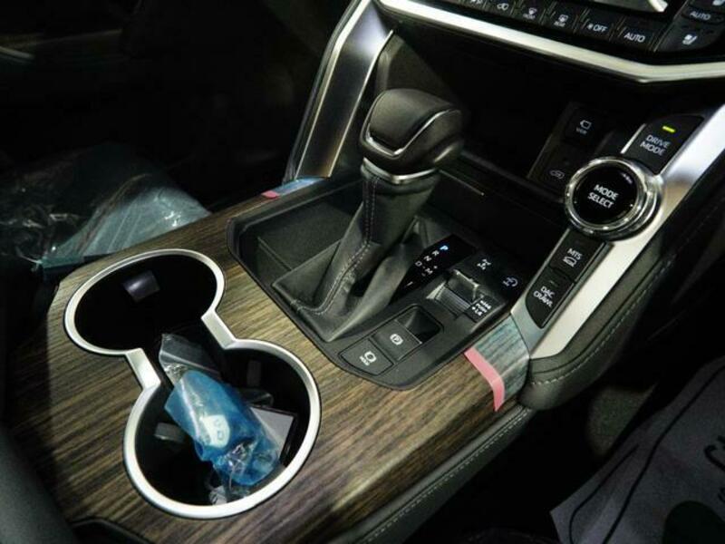 LAND CRUISER