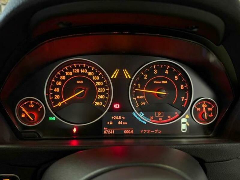 4 SERIES