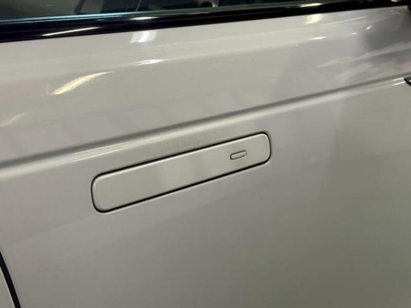 RANGE ROVER VELAR