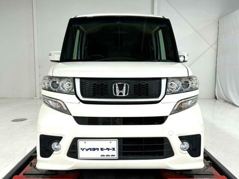 N BOX