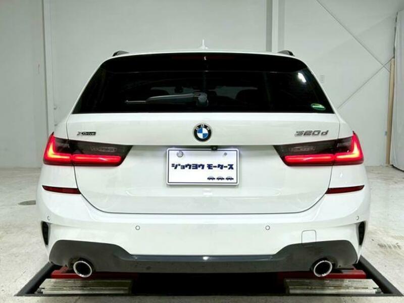 3 SERIES