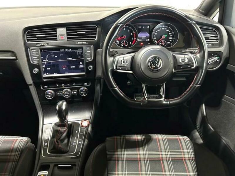 GOLF GTI