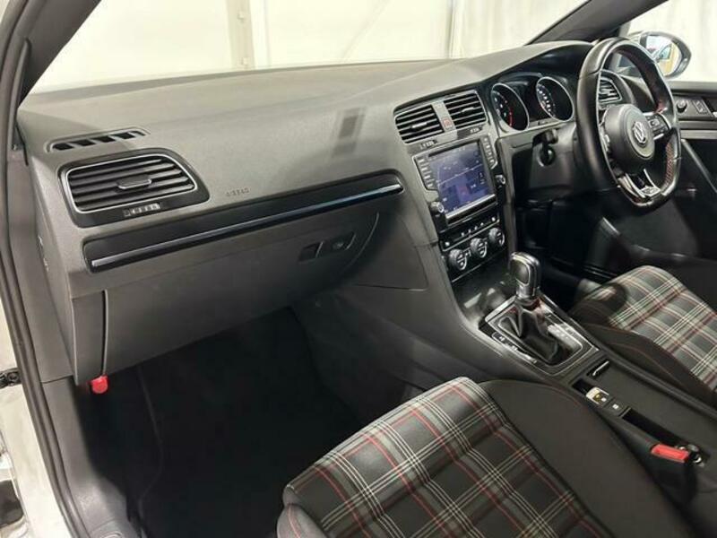 GOLF GTI