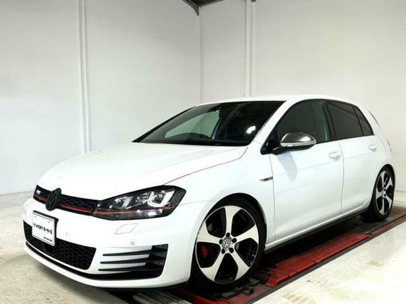 VOLKSWAGEN GOLF GTI