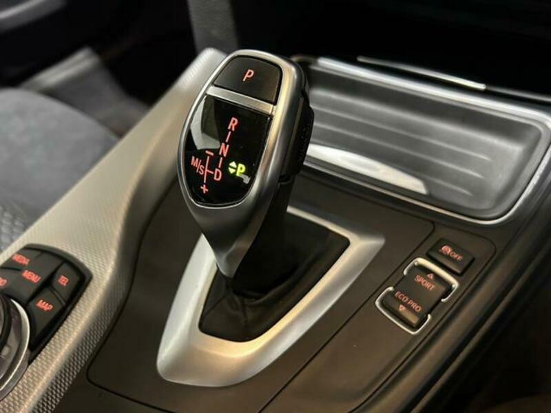 4 SERIES