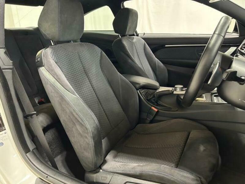 4 SERIES
