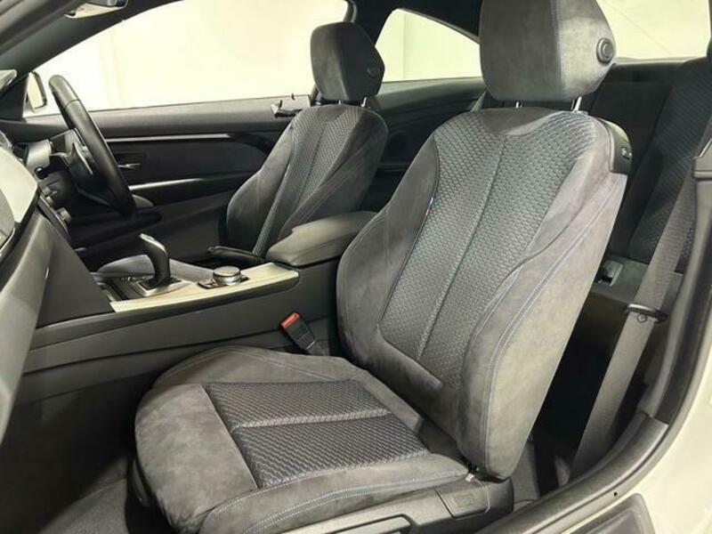 4 SERIES