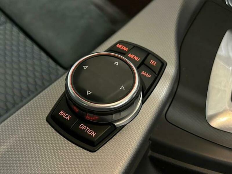 4 SERIES