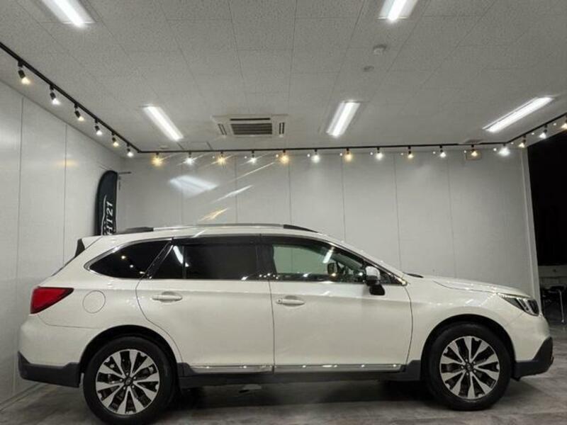 LEGACY OUTBACK