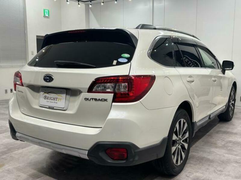 LEGACY OUTBACK
