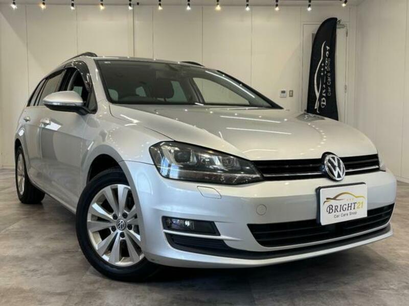 GOLF VARIANT-0