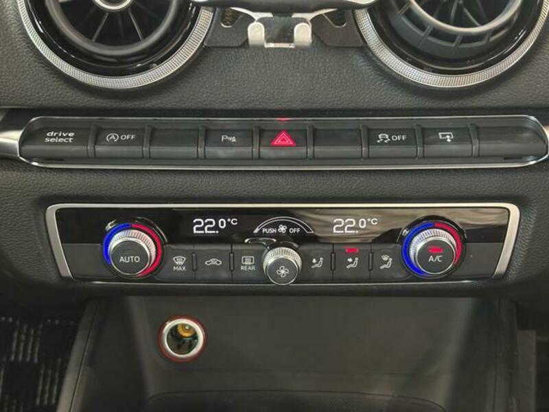 A3 SEDAN