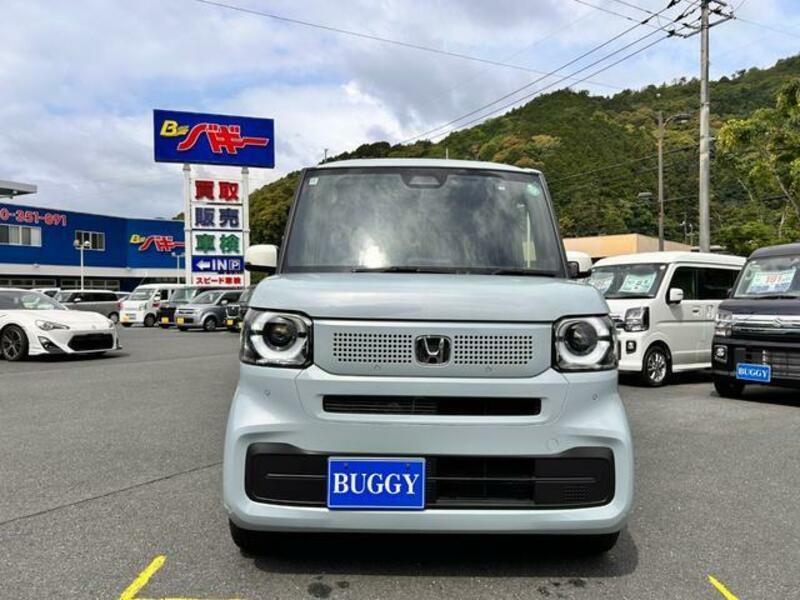 N BOX
