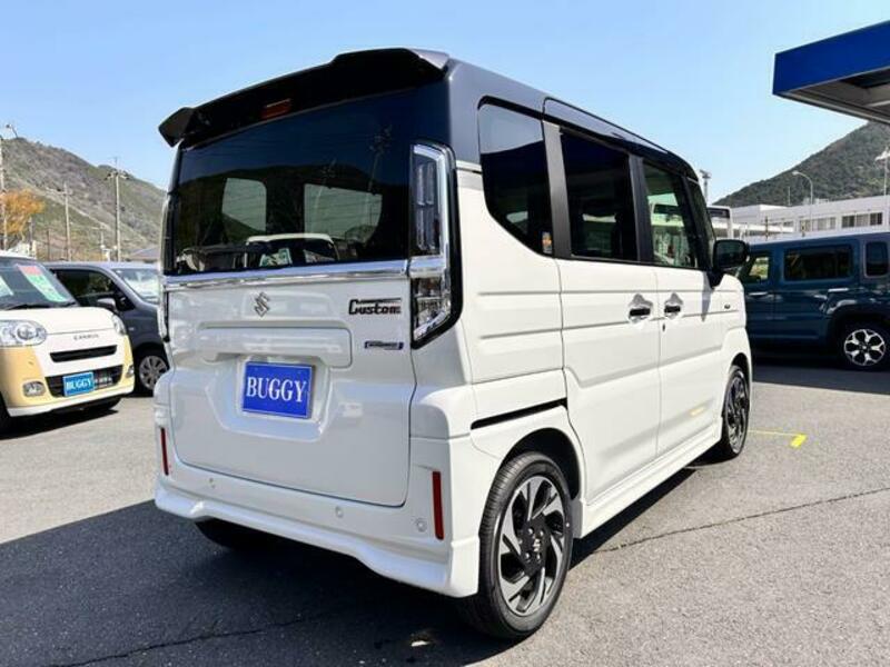 SPACIA CUSTOM