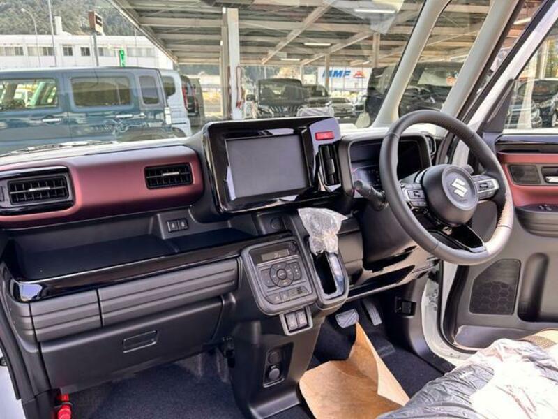 SPACIA CUSTOM