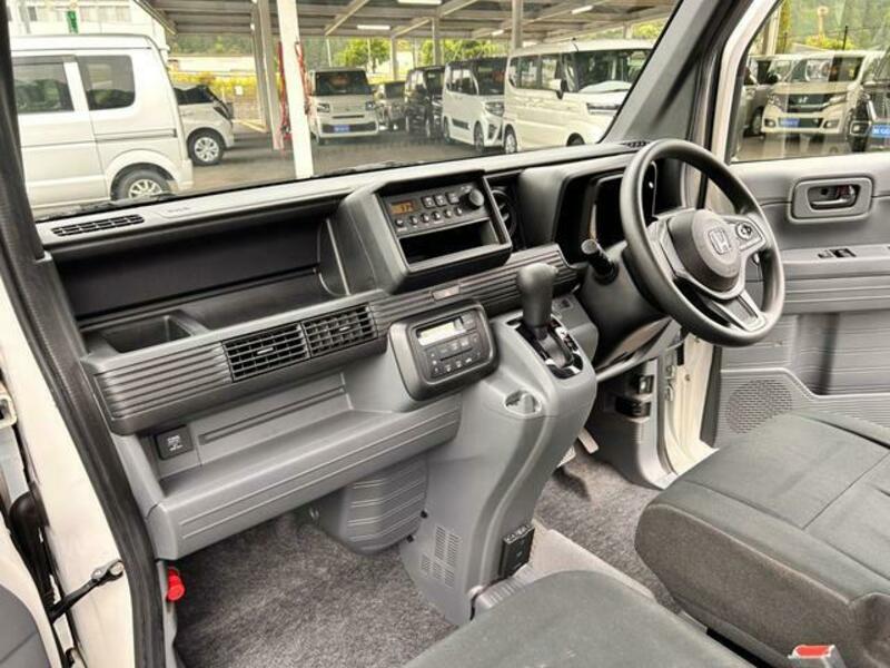 N-VAN