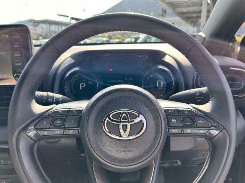 YARIS