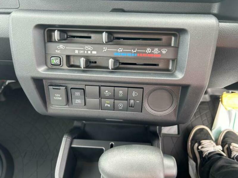 HIJET TRUCK