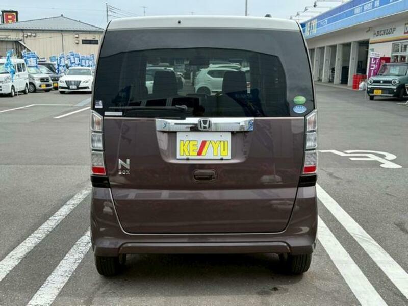N BOX